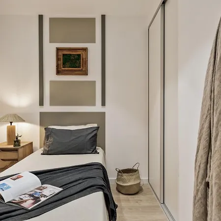 Belua - 2 Bedrooms In Sarria דירה